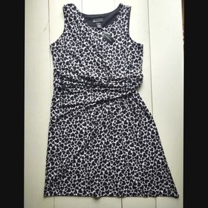 Lane Bryant sleeveless figure flattering dress side zipper 18/20